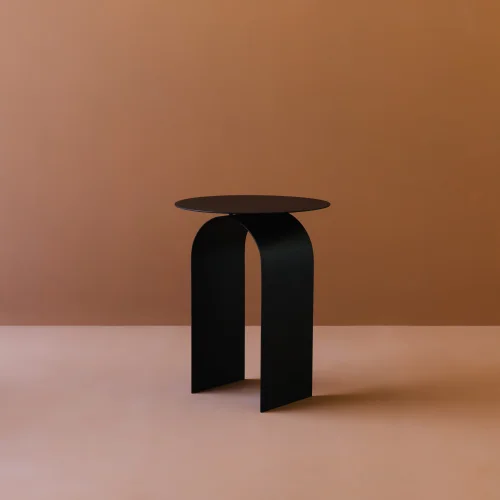 goods - Curve No.3 Side Table