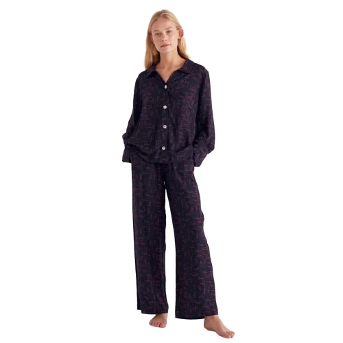Night And Mild - Veronica Dotted Pajamas Set