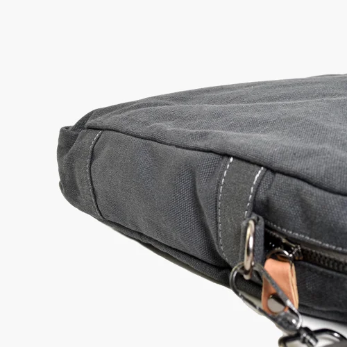 S.T.U.D.I.O. B.L.U.E. - Norf Tablet Bag