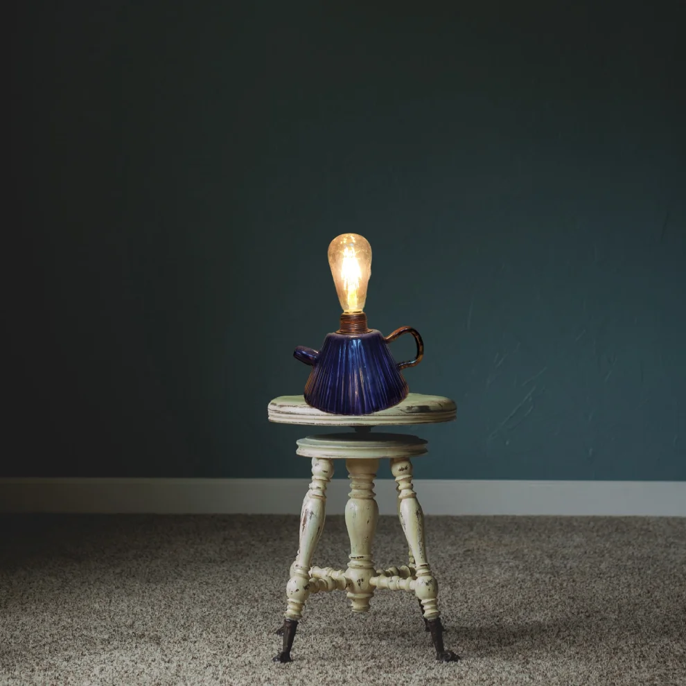 Sesiber - Vintage Teapot Formed Lighting