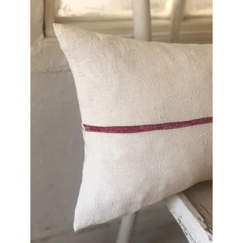 Happa - Tavananna Vintage Linen  Pillow