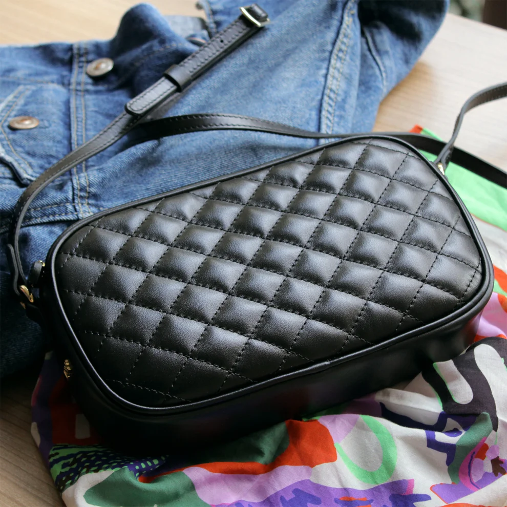 Leather & Paper - Quilted Patterned Suspended Leather Bag