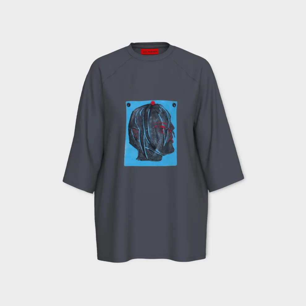 Naz Işıksoy - Black-Blue-Anthracite Oversize Tshirt -xcıx | hipicon