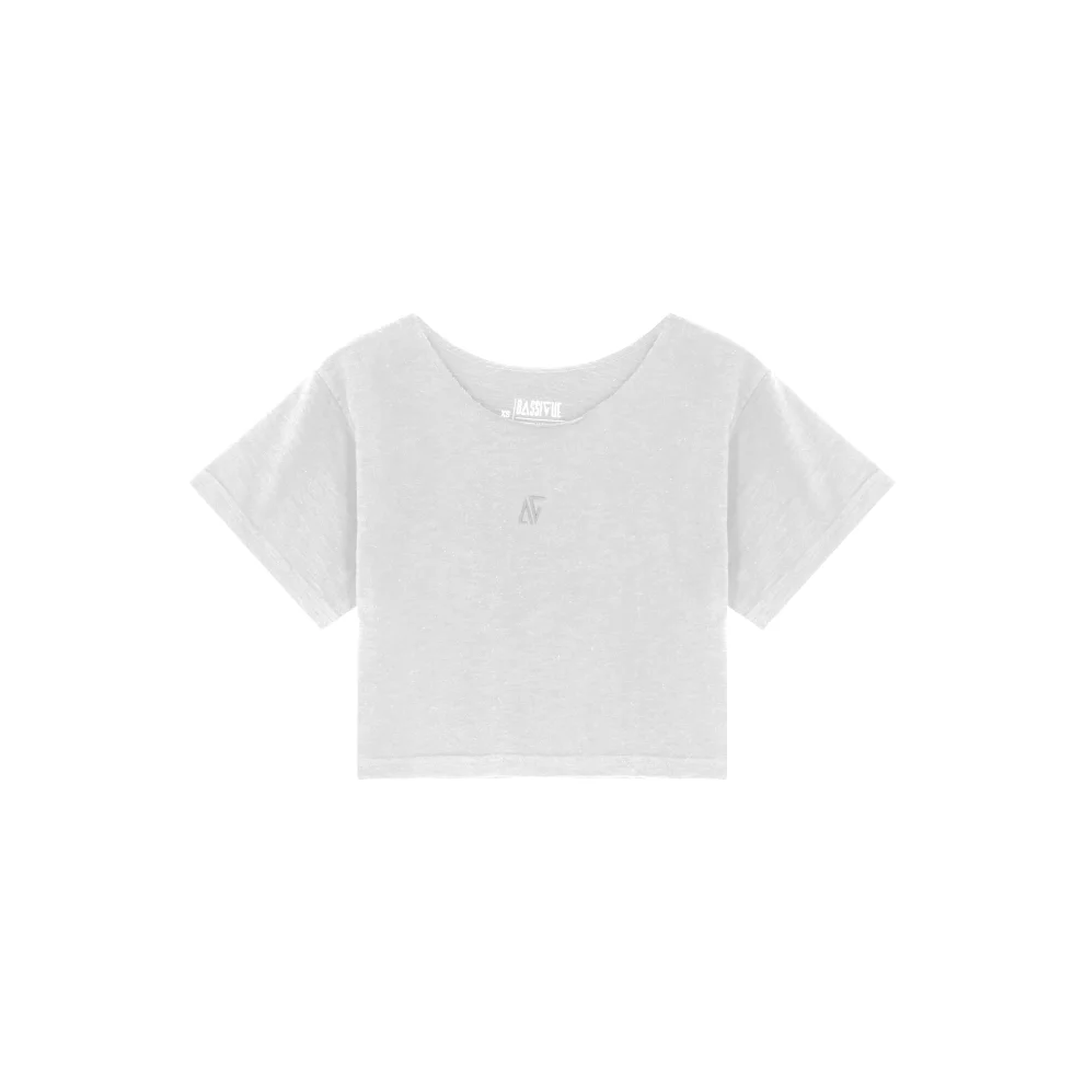 Bassigue - Cotton Crop T-shirt