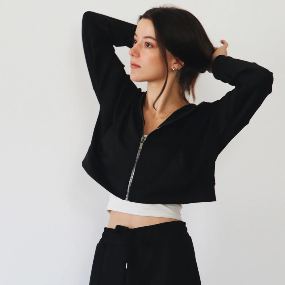 Fundaze - Ready Set Crop Sweatshirt