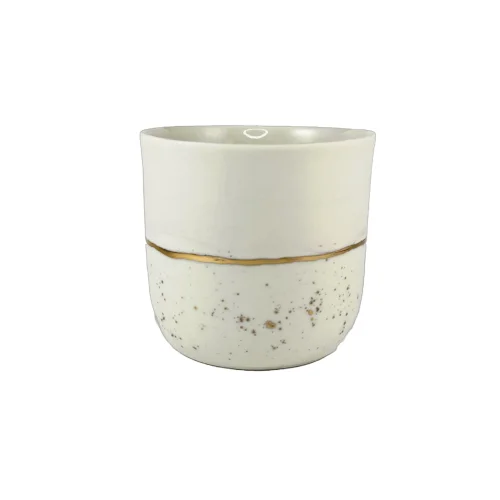 Büşra Mert Artworks - Gold Splash Mug