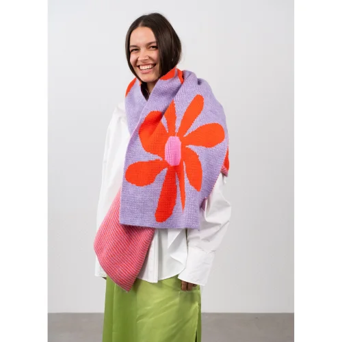 Pemy Store - Big Flower Jacquard Knitted Scarf