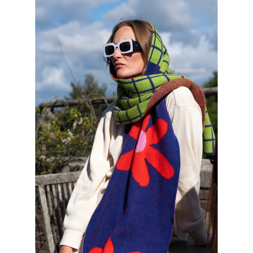 Pemy Store - I'm The City Jacquard Knit Scarf