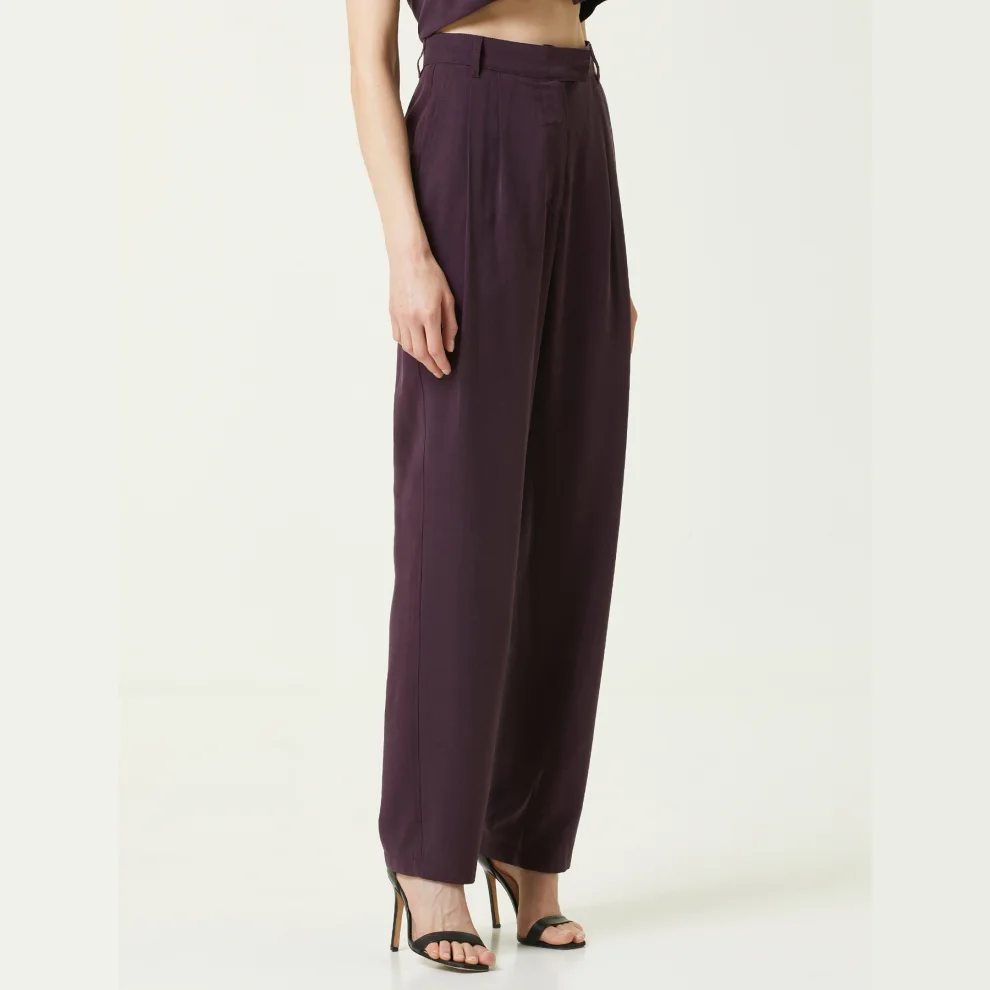 Weola Official - Leo Tencel Trousers