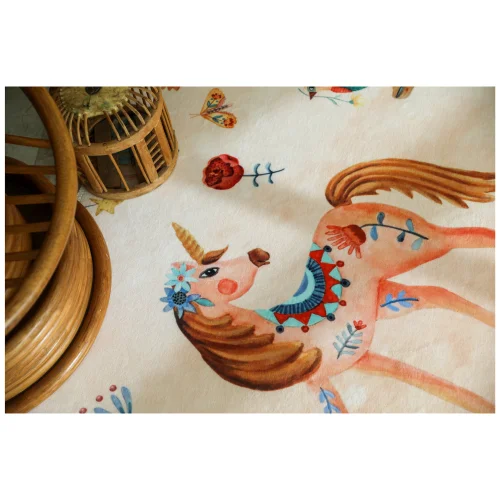 Hueppi - Birdie The Muse Rug