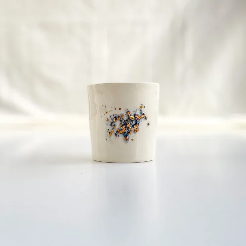 Mamezon Ceramics - Altın Dekorlu Parlak Kulpsuz Porselen Kahve Kupası