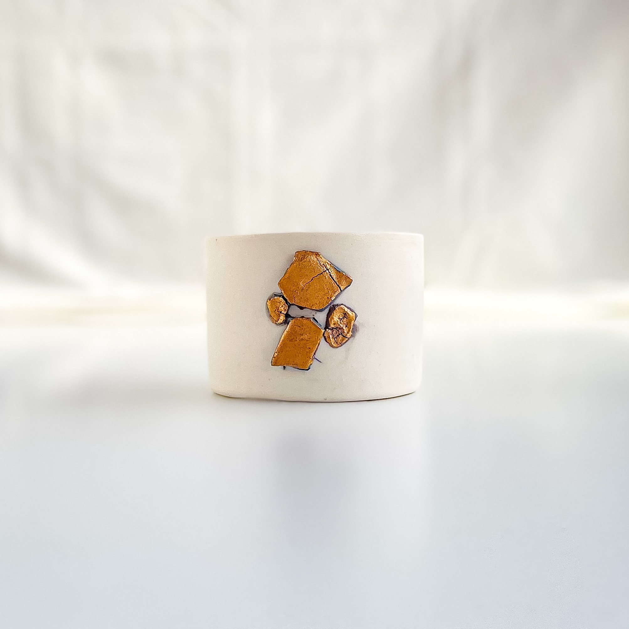 Wide Mouth Porcelain Mug With Gilt Decor