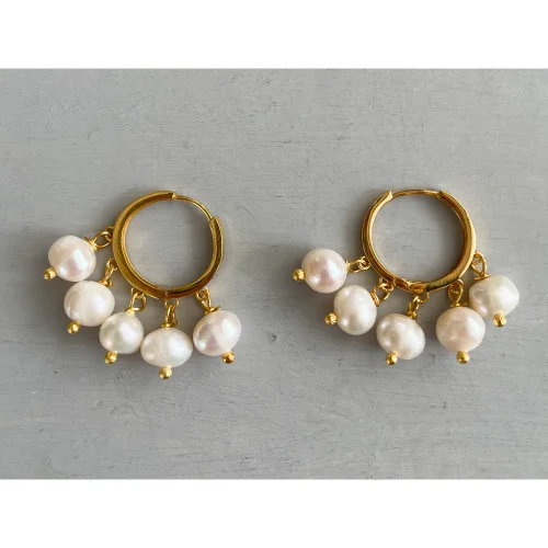 Pierre Violette - Five Little Pearl Earring