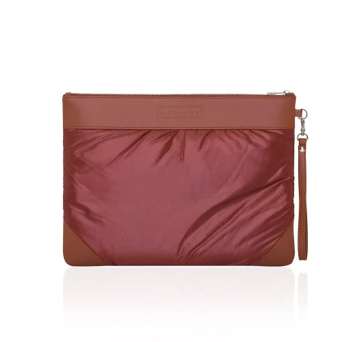 Atelier Melange - Healing Hand Puffer Clutch Bag