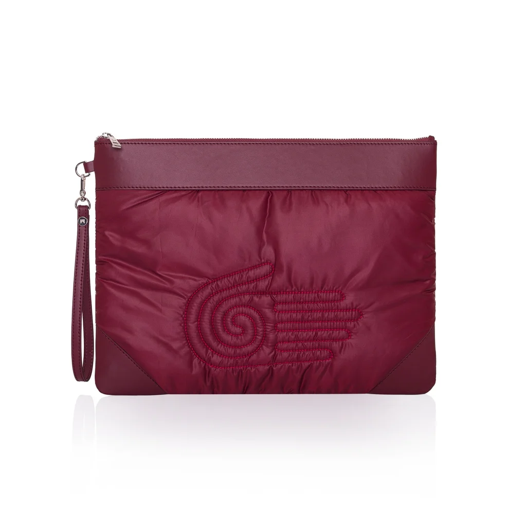 Atelier Melange - Healing Hand  Puffer Clutch Bag