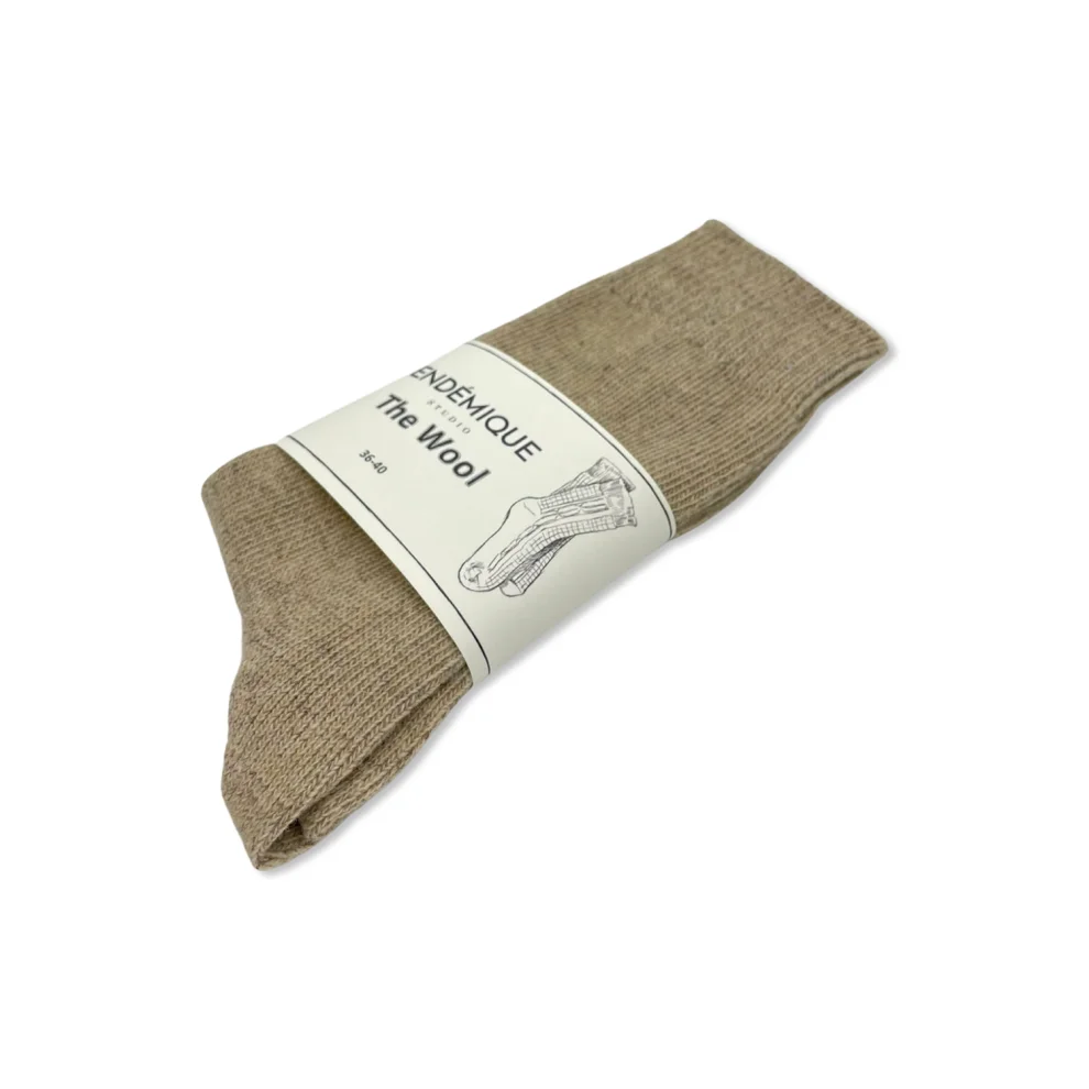 Endemique Studio - The Wool Plain Tan Socks