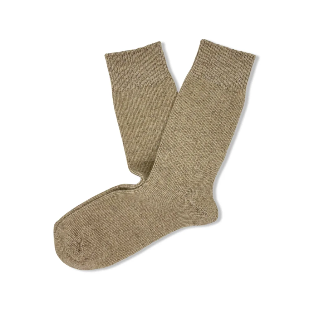 Endemique Studio - The Wool Plain Tan Socks