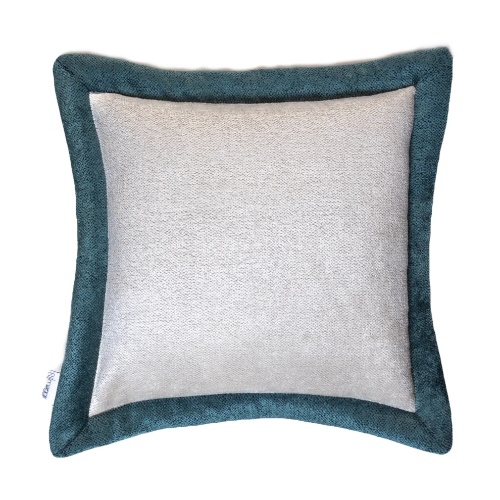 22 Maggio Istanbul - Porto Cervo Chenille Decorative Cushion With Borders