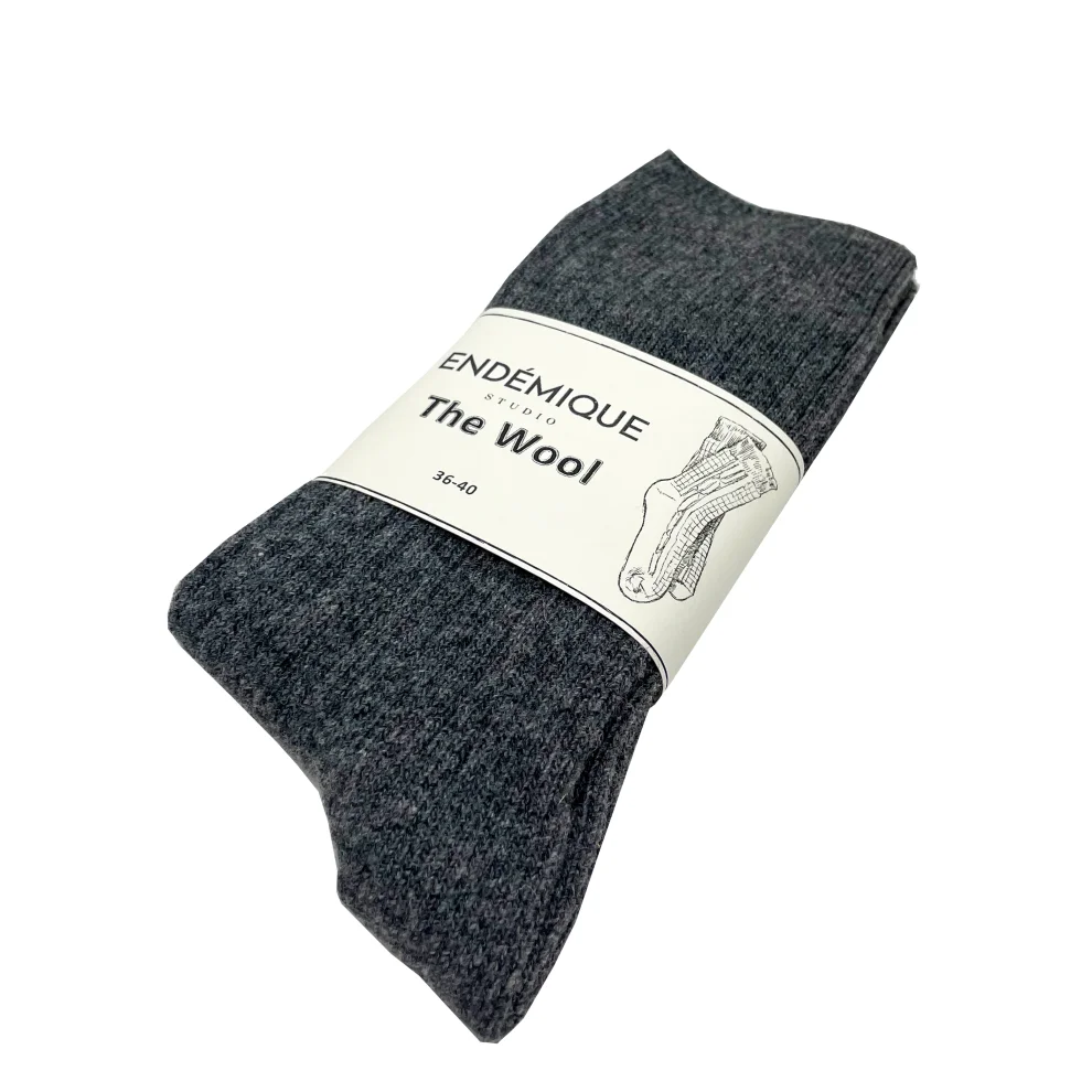 Endemique Studio - The Wool Vl Shadow Socks