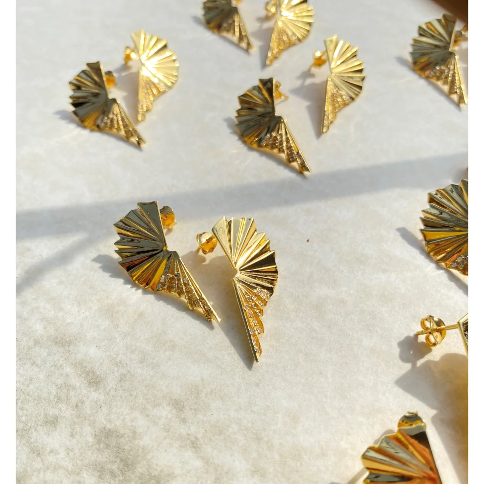 Yazgi Sungur Jewelry - Fan Collection Küpe