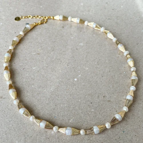 Pierre Violette - Cassandra Pearl Necklace