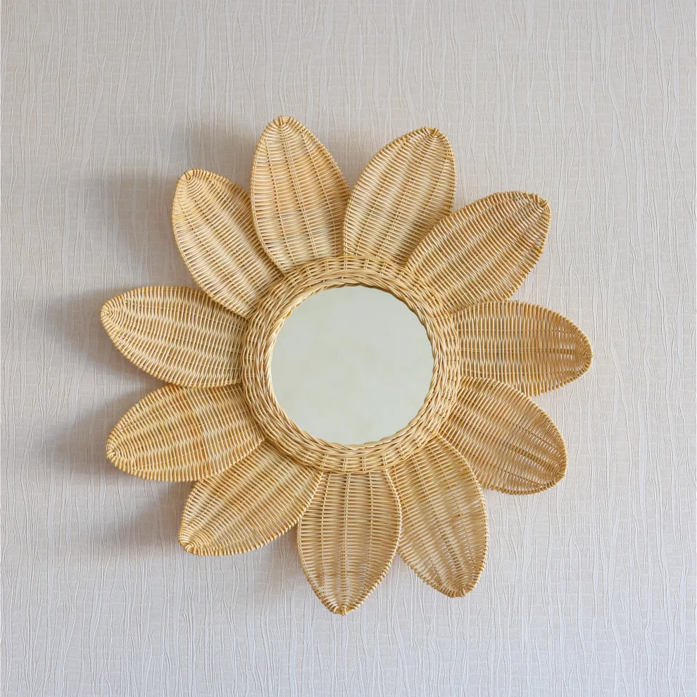 The Tiny Nest - Rattan Daisy Mirror