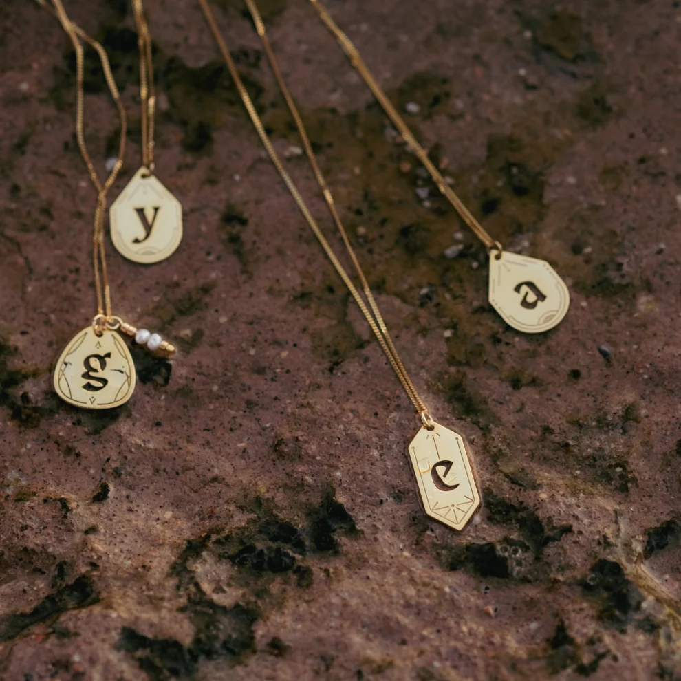 Gui - Initials Necklace E