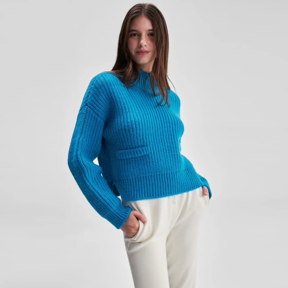 Joinus - High Neck Tricot Knit Jumper With Garnish Pockets