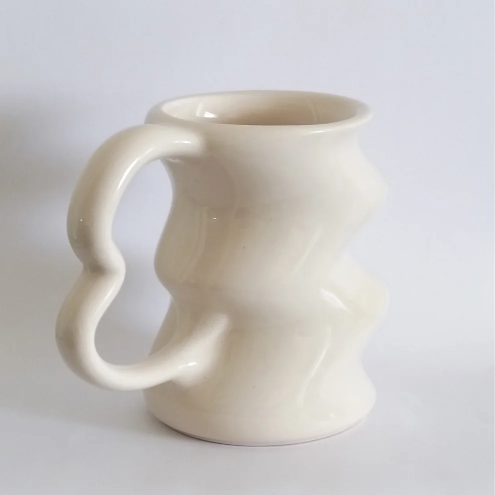 Urania Design - Handmade Ceramic Melting Mug