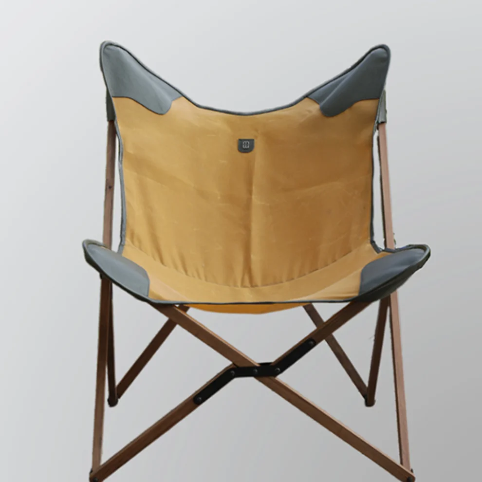 Marbre Home - Waxed Canvas Tripolina Folding Chair