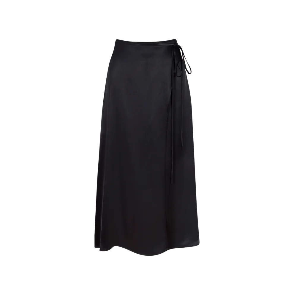 Hip + Happen - Melissa - Satin Midi Skirt