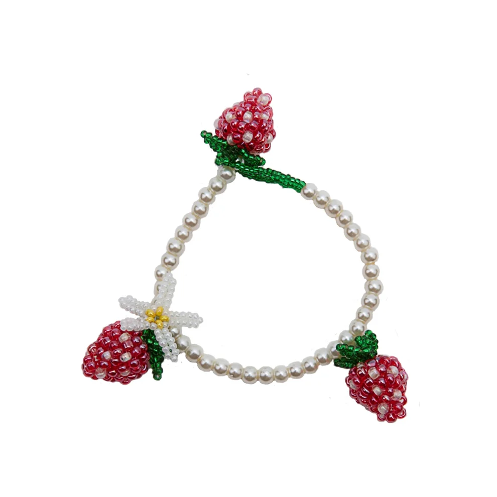 Ava Villain - Strawberry Bracelet