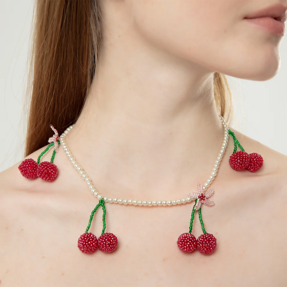 Ava Villain - Cherry Necklace