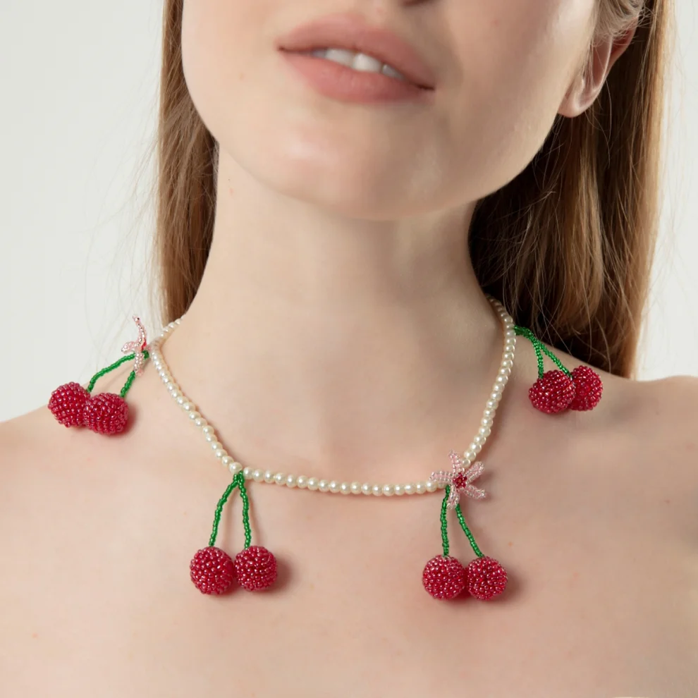 Ava Villain - Cherry Necklace