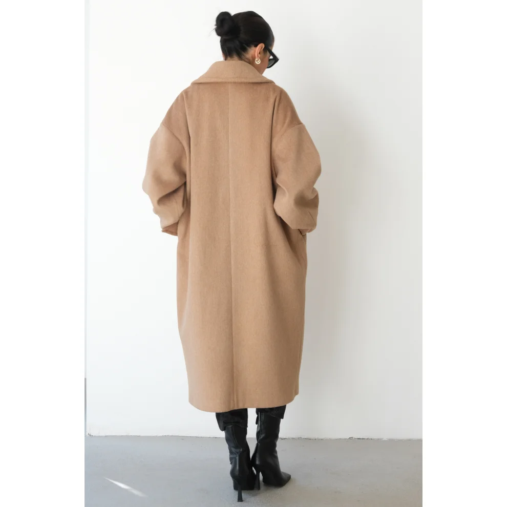 Vogstoree - Masculine Coat