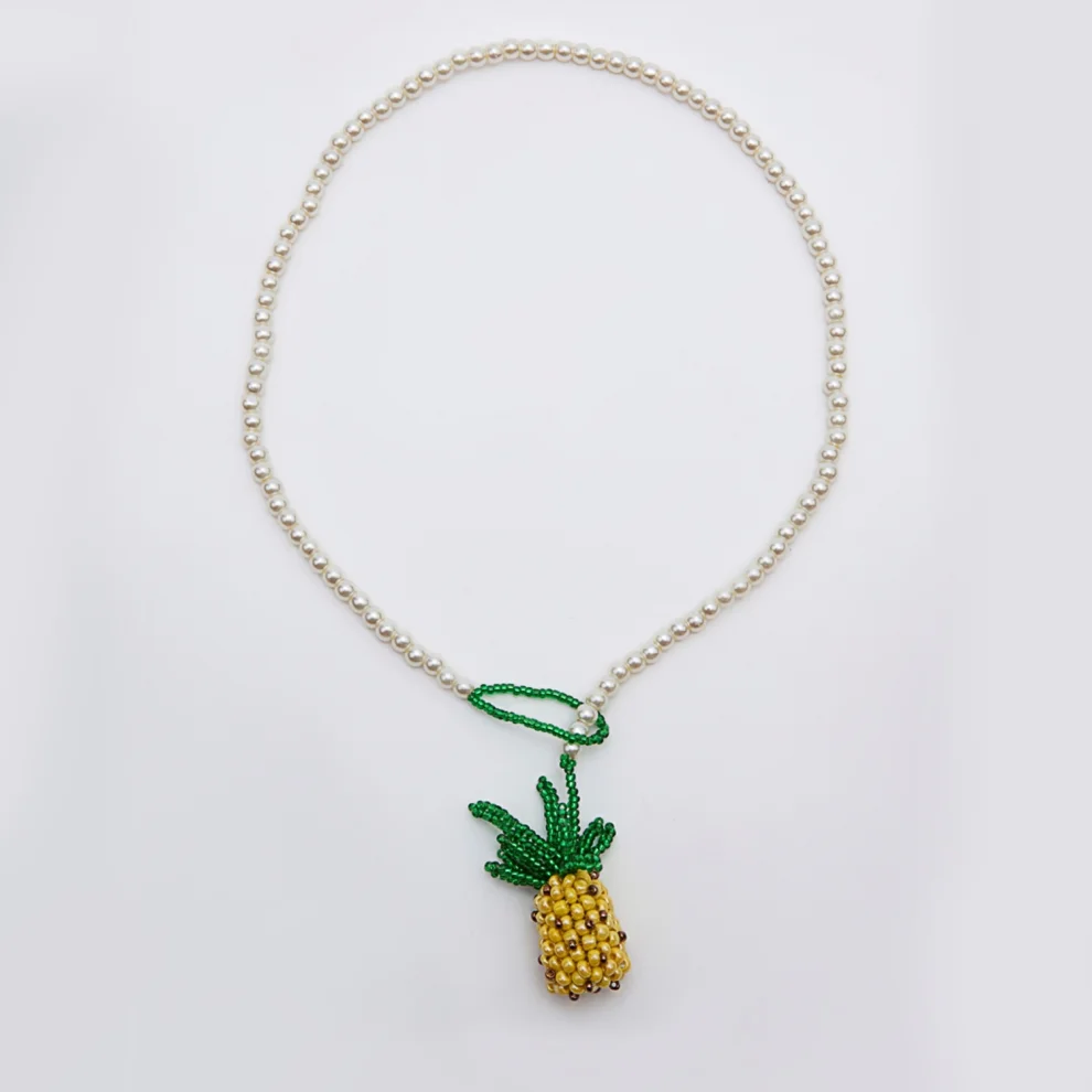 Ava Villain - Pineapple Necklace
