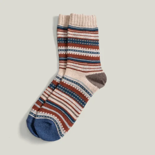 AnOther Goods - Another Kışlık Desenli Yün Çorap -ıv