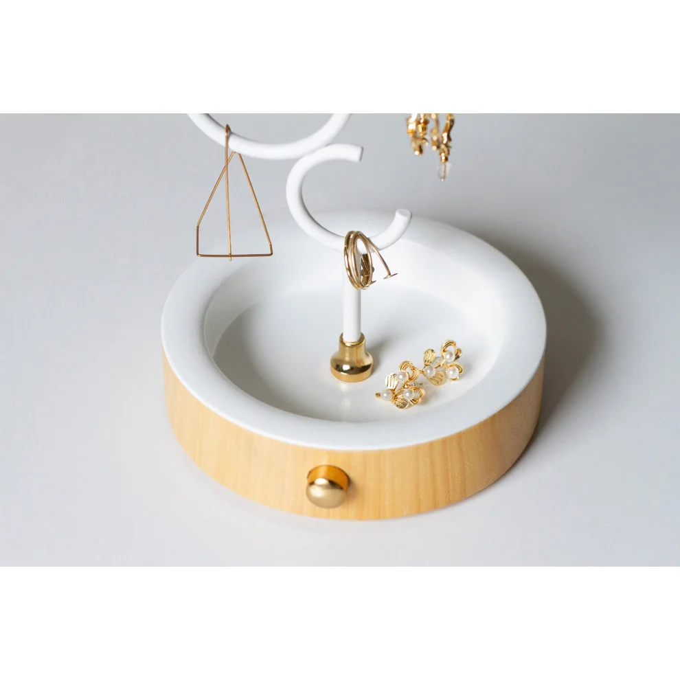 Kitbox Design - Hoop Jewelry Holder