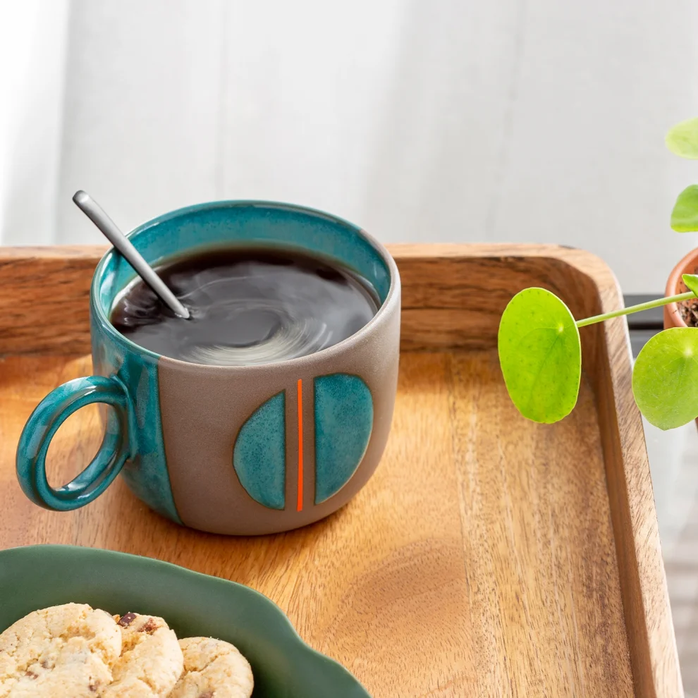 Yasemin Uğurlu Clay Works - Luna Linie Forest Mug