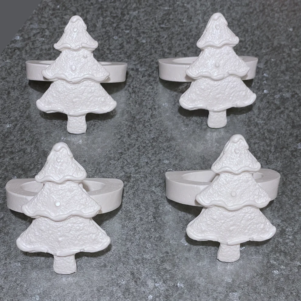 Candu Things - Set Of 4 Christmas Tree Shaped Concrete Napkin Rings