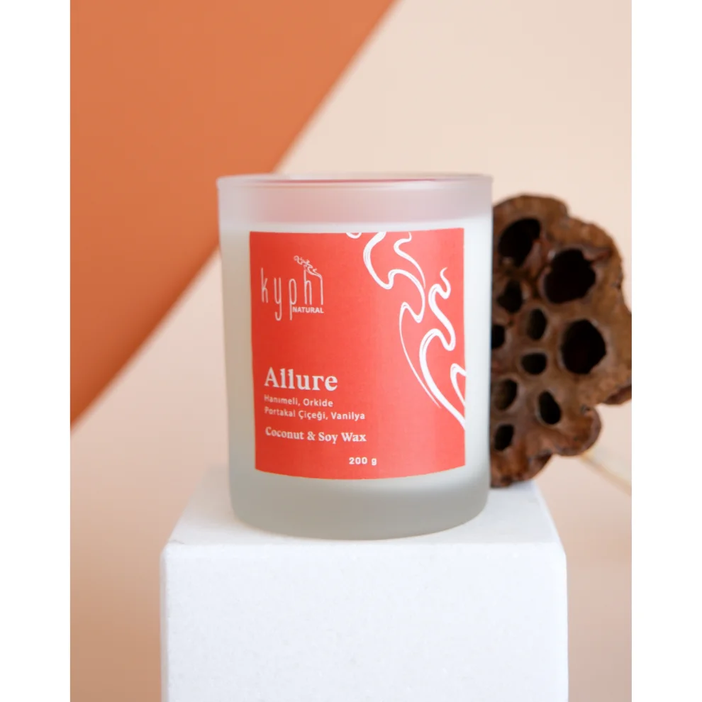 Kyphi Natural - Allure Candle Coconut And Soy Wax Candle Wood Wick