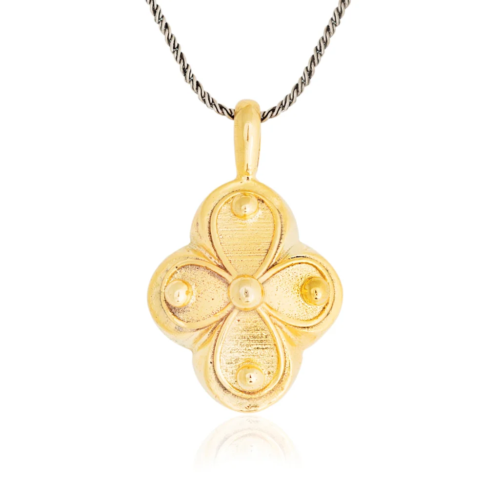 Blaze Jewelry - Clover Necklace