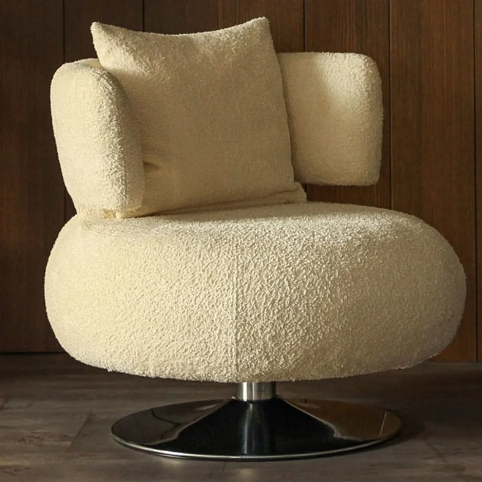 Valnott Design - Gloria Armchair