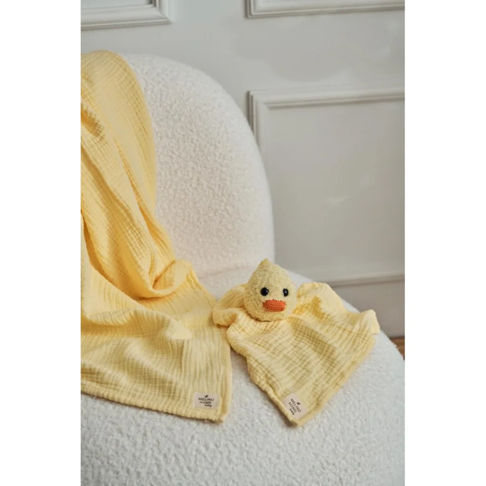 Duck security outlet blanket