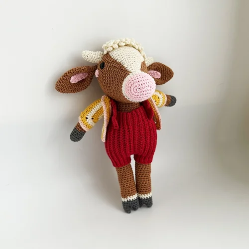 Symsad Crochet - Ramona Cow Toy