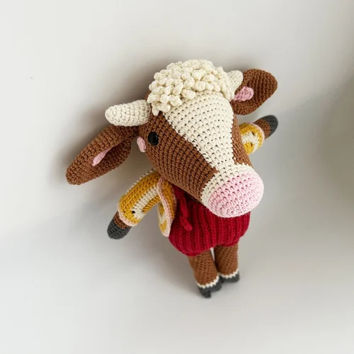 Symsad Crochet - Ramona Cow Toy