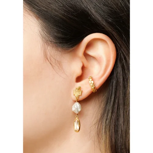 Monapetra - Mosaic Pearl & Citrin Stone Earrings