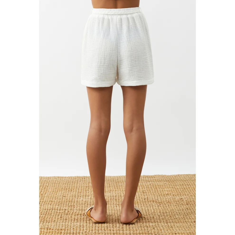 Why Emma - Knitted Belt Pocket Muslin Shorts
