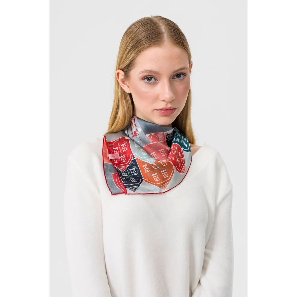 To's - Hallstat, Austria Silk Foulard