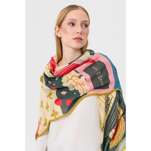 To's - Paris, France Scarf